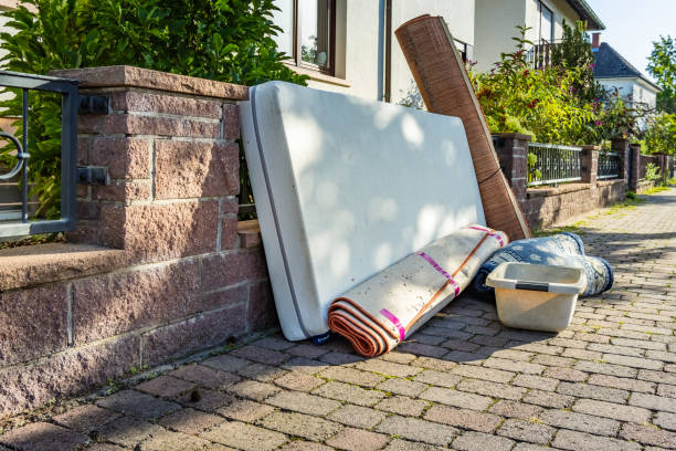 Best Construction Debris Removal  in Sullivan, IN